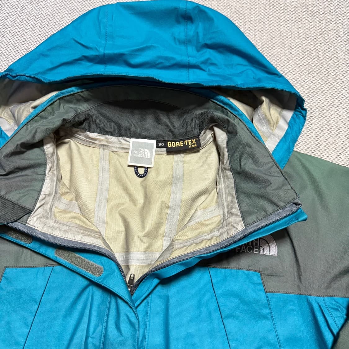 노스페이스 고어텍스XCR 심실링 자켓 상품이미지3