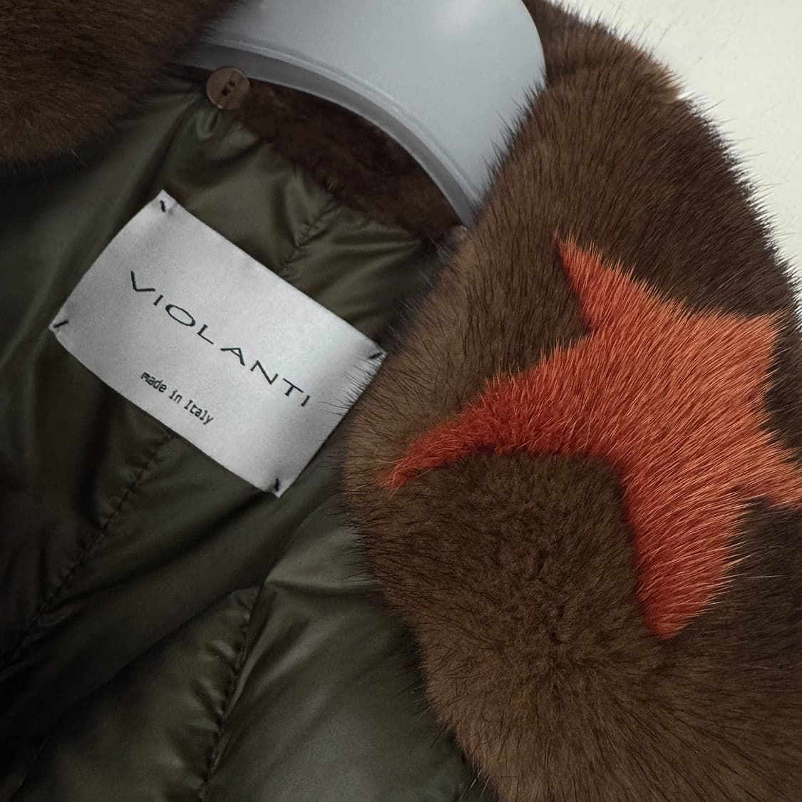 비올란티 VIOLANTI 이태리 밍크퍼 구스 코트 상품이미지3