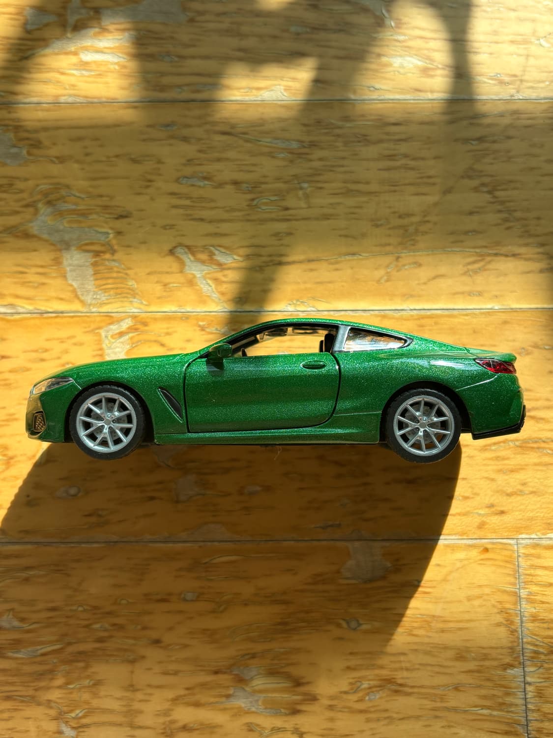 그린) bmw m850i 쿠페 다이캐스트 인테리어 소품 상품이미지2