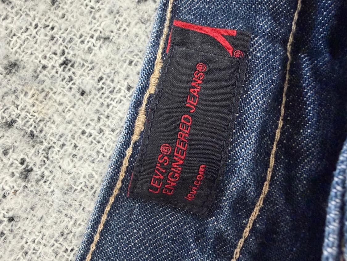 N136. 리바이스 엔진 바지 상품이미지3