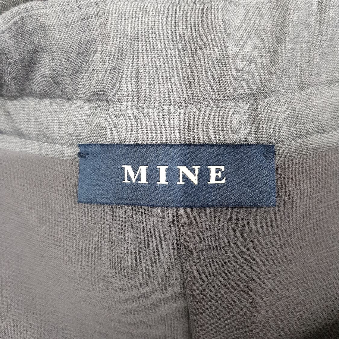 한섬 마인 2025 울 드로우스트링 핀턱 와이드 팬츠 61-90 사이즈 상품이미지5