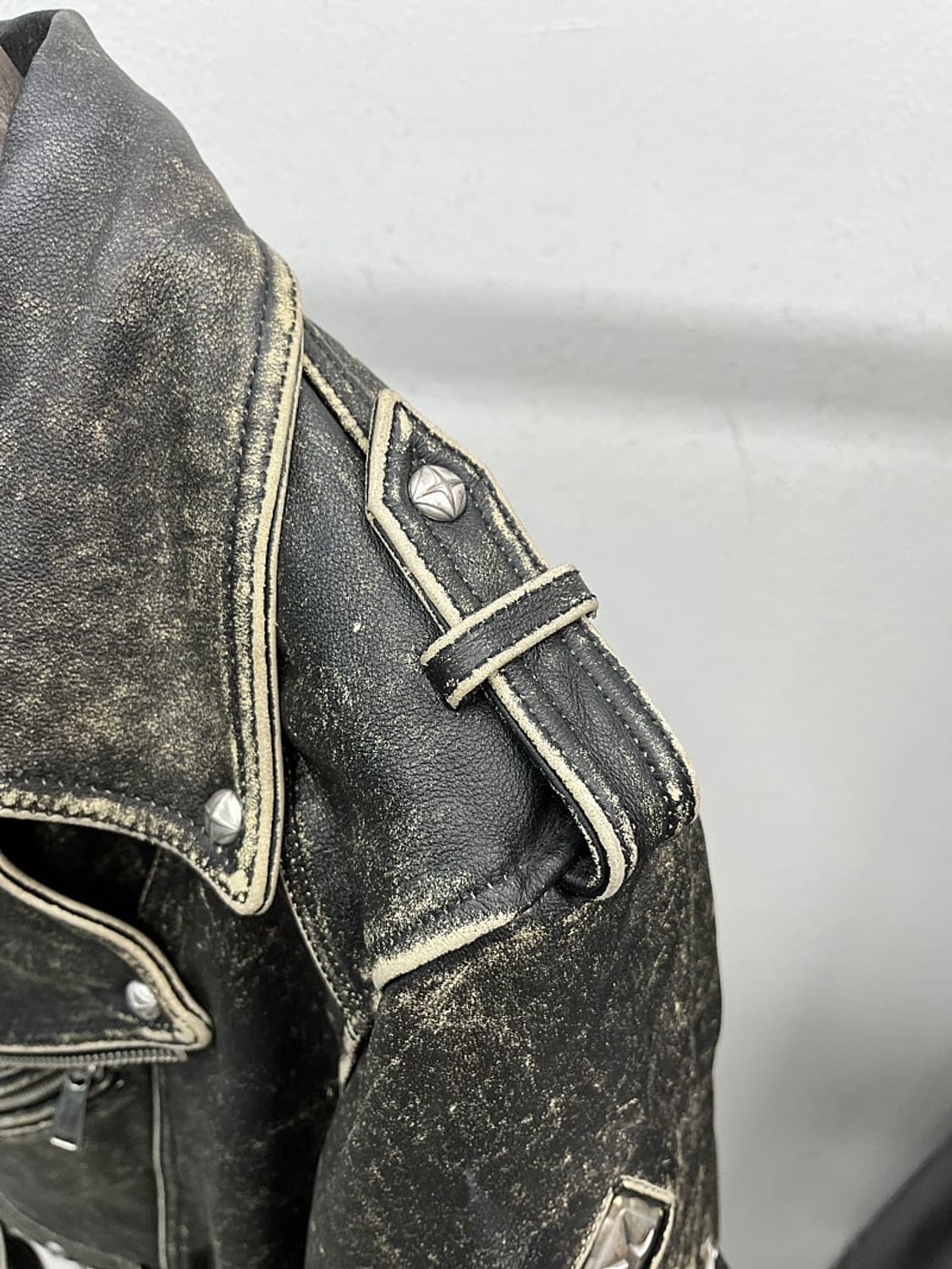 95-100) 배드블러드 크랙 레더 바이커자켓  상품이미지2