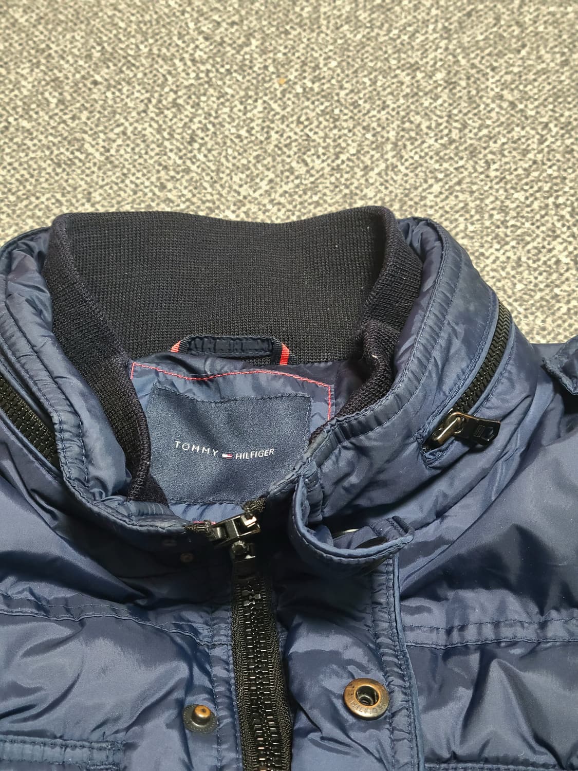 타미힐피거 네이비 남성 포켓 패딩 점퍼 100 상품이미지3
