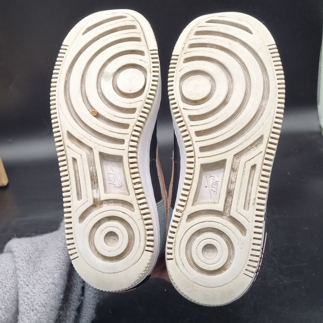 나이키 에어포스 1 쉐도우 검핑 운동화 245 상품이미지3