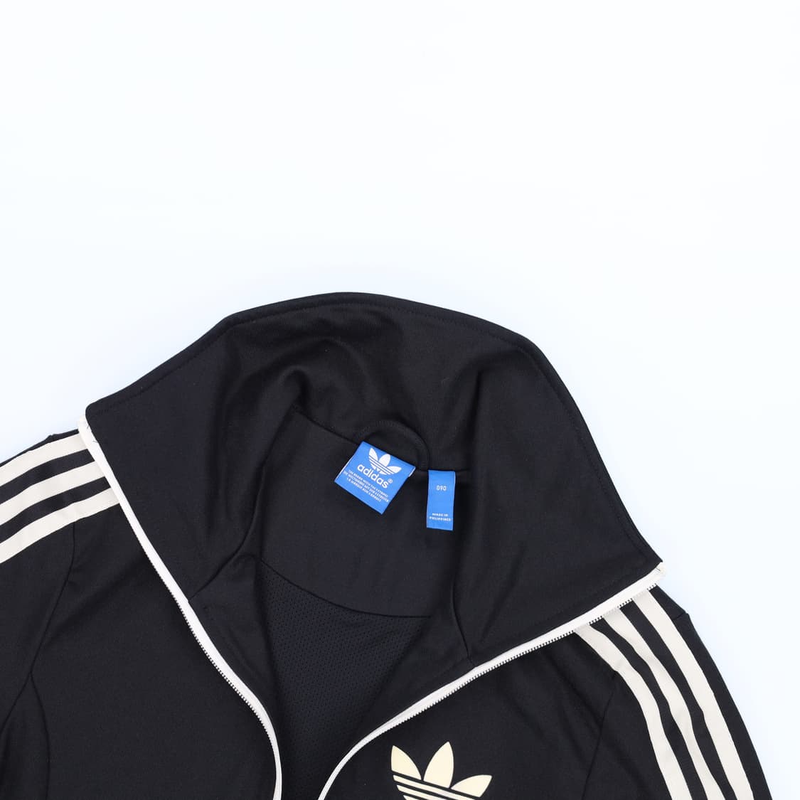 [90] 아디다스 여성 검흰 트랙탑 져지 1104HR1 상품이미지3