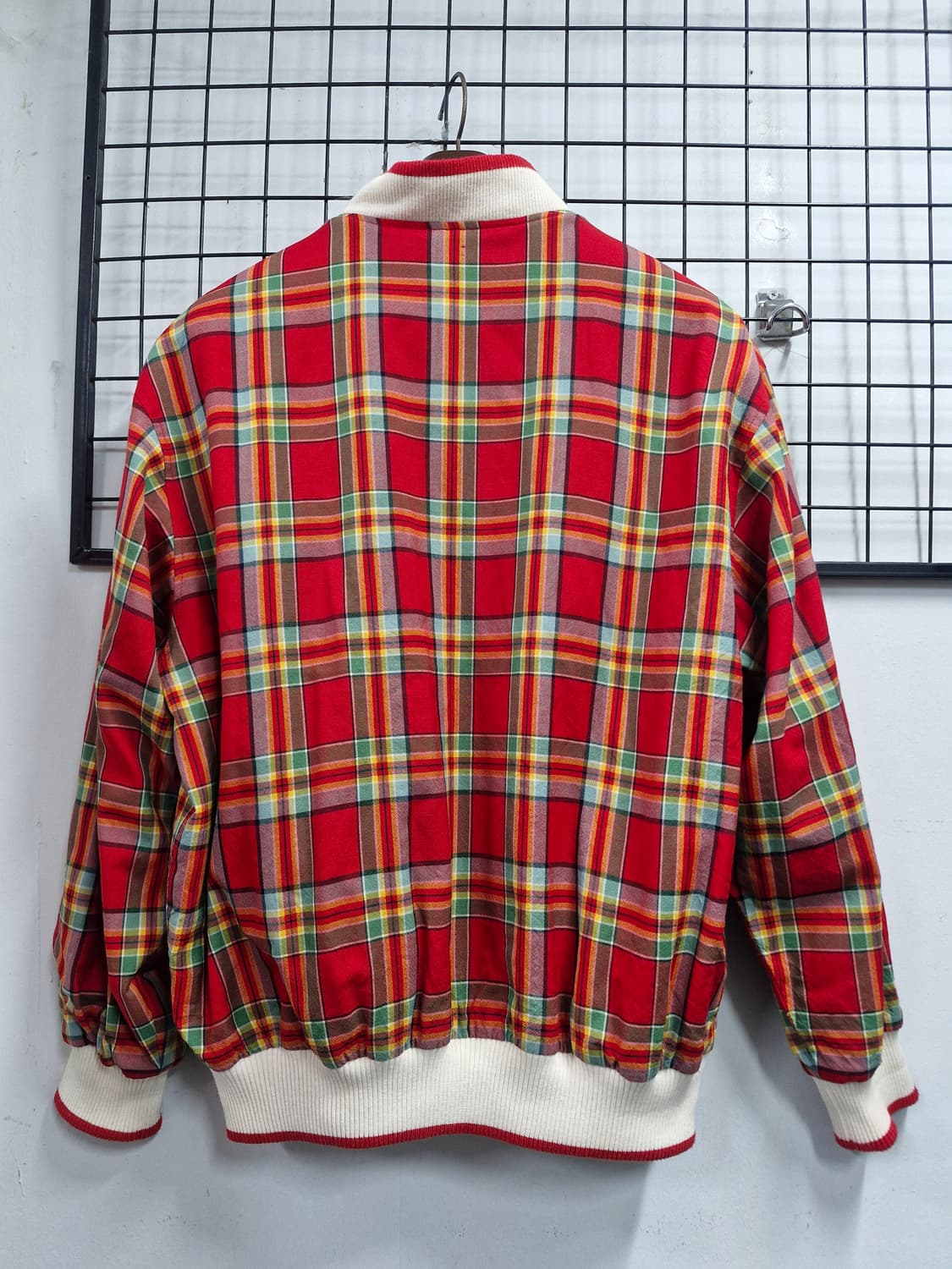 100L 라코스테 빈티지 체크패턴 양면 블루종 자켓. 상품이미지5