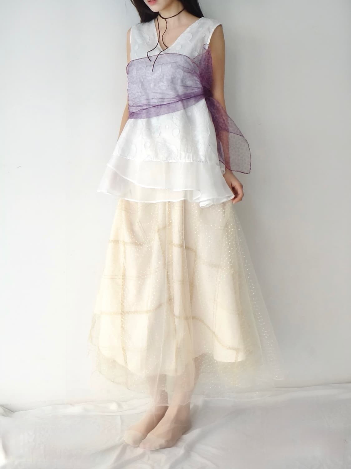 Leaf embroidery sleeveless blouse 상품이미지5