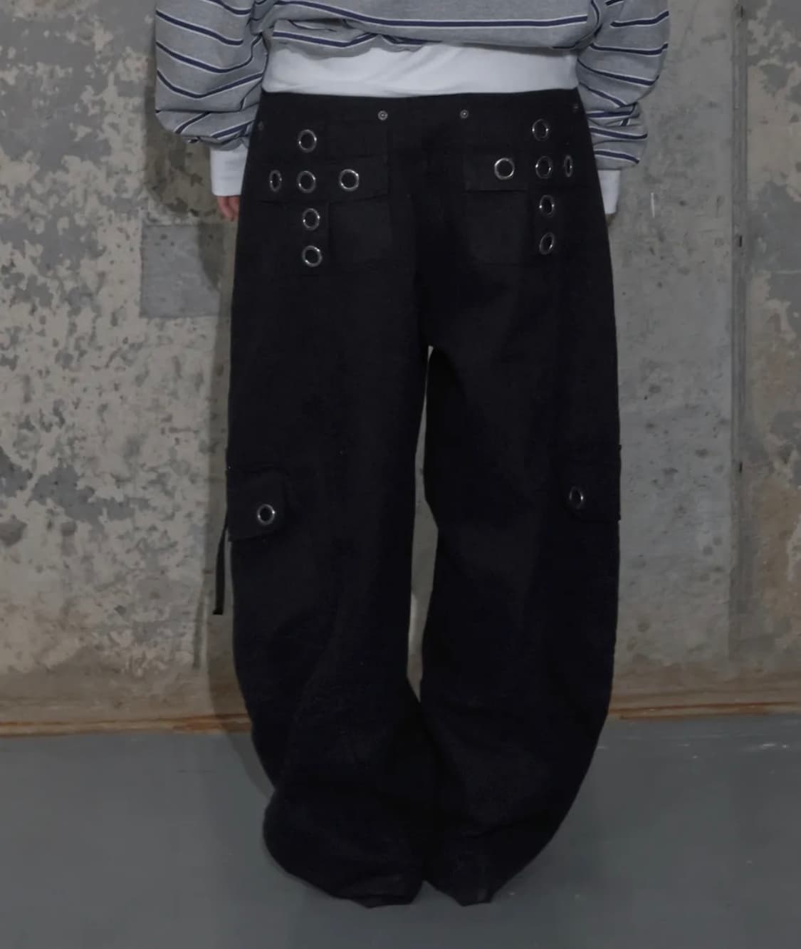 팬시클럽 크로스 포켓 카고 팬츠 블랙 2사이즈 상품이미지1