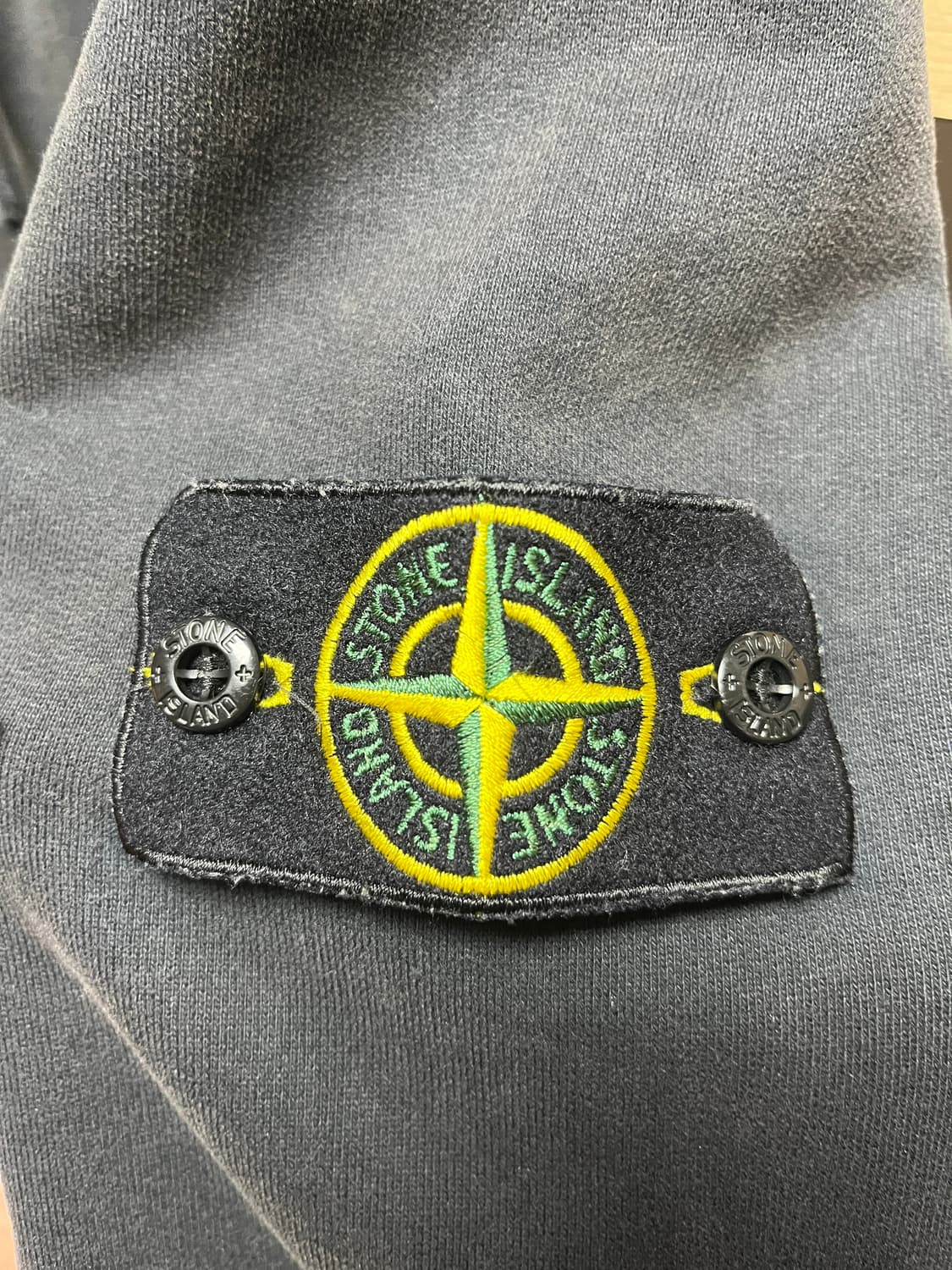 [네고 가능] 스톤아일랜드 후드집업 L 상품이미지1