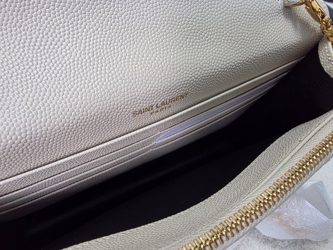 생로랑 WOC 크로스백  상품이미지8