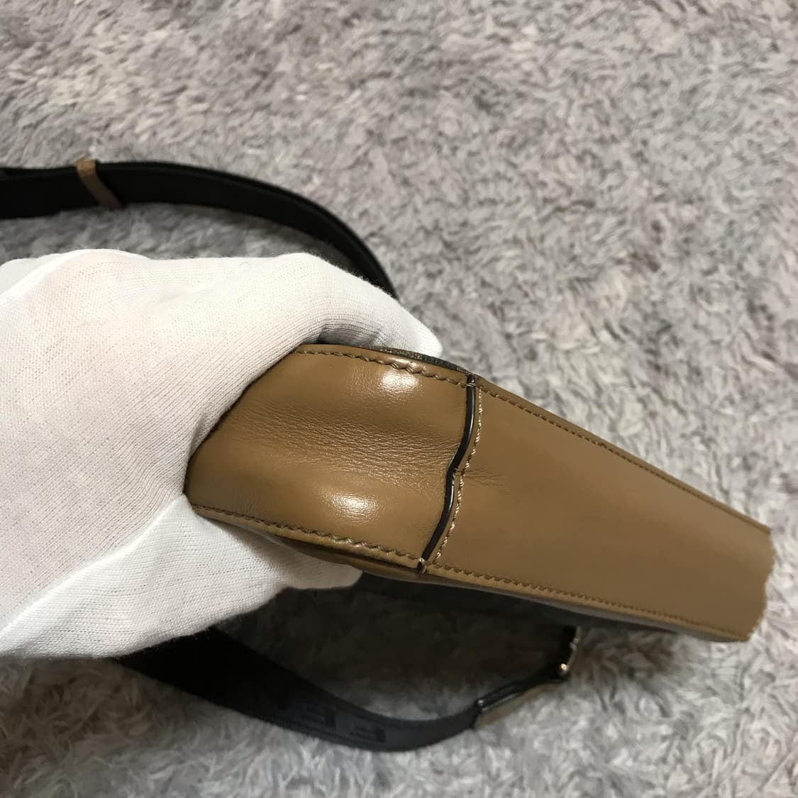 {closet}[크림제품]펜디 레더 패브릭 멀티컬러 카메라백 상품이미지10