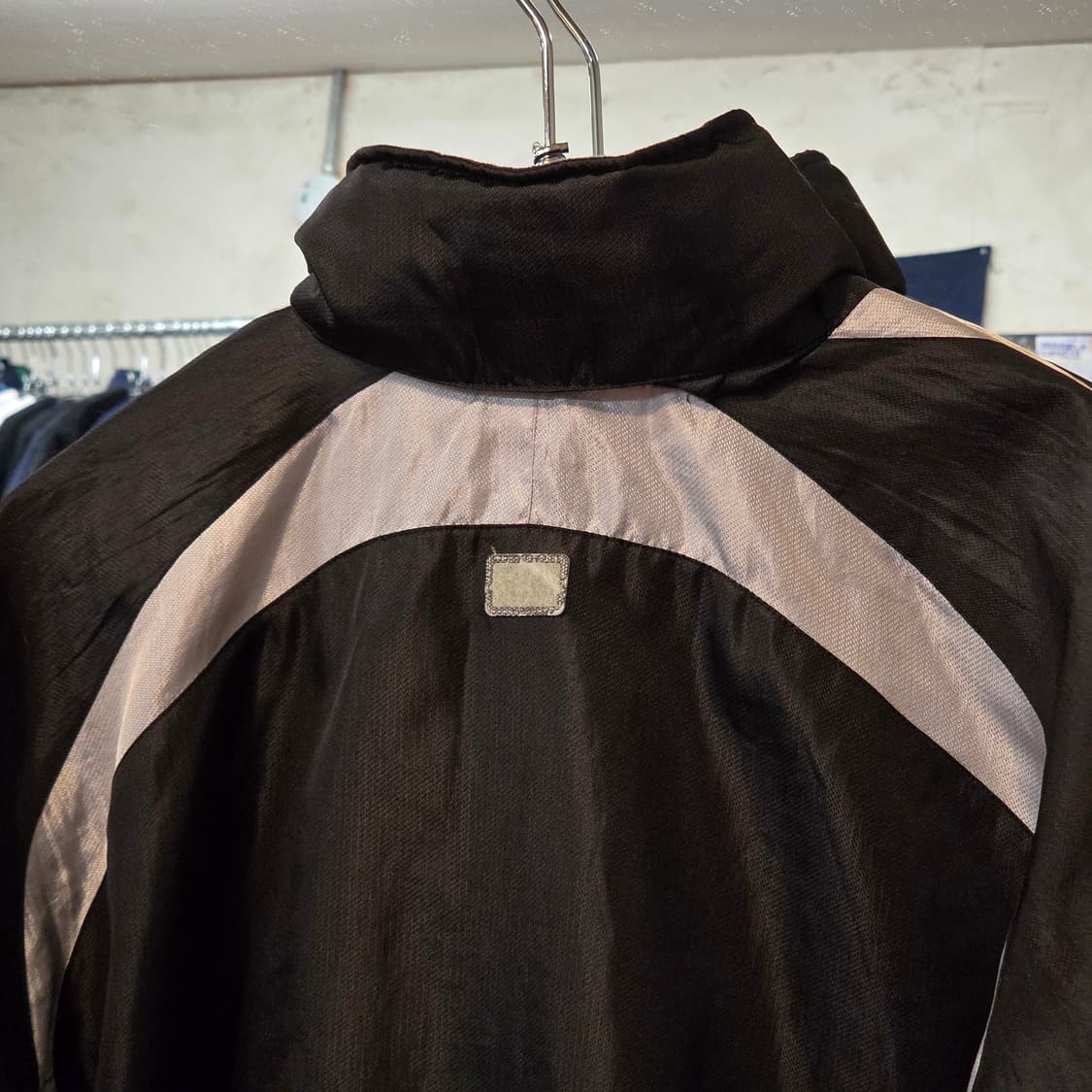 JPN 미즈노 블랙 배색 바람막이 자켓 상품이미지6