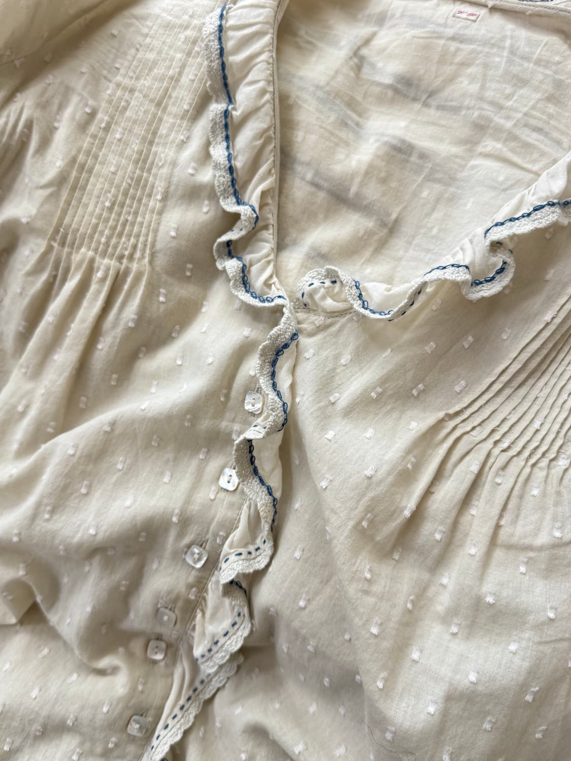 비아플레인 블라우스 (1회 착용) 상품이미지3