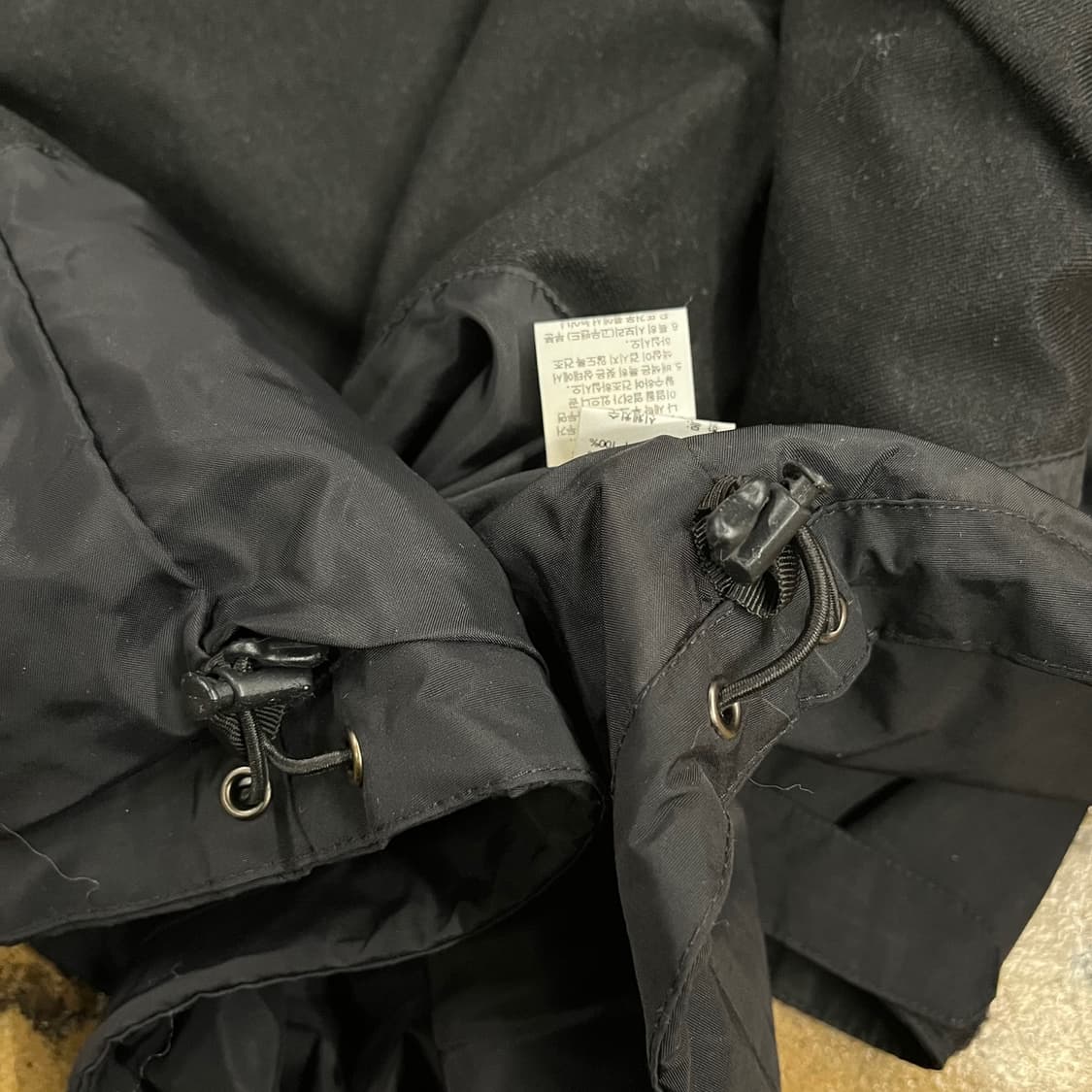 [정품/85] 노스페이스 블랙 바람막이 후드 자켓 b17 상품이미지8
