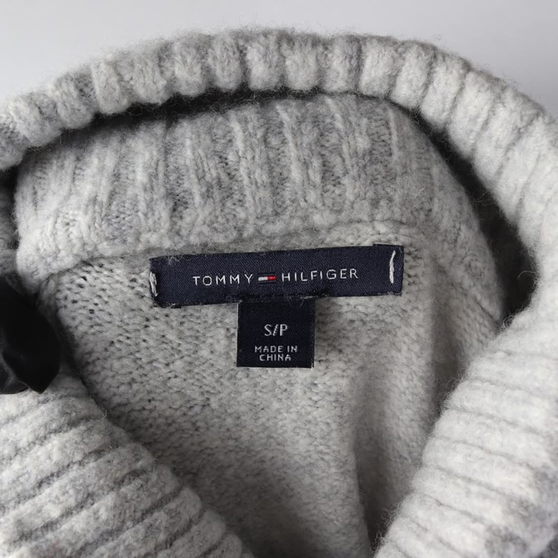 타미힐피거 타탄체크 H로고 하프집업 니트 S 상품이미지5