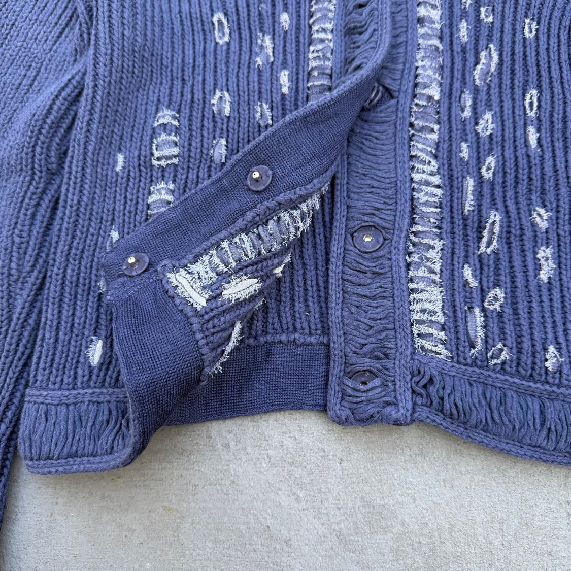 MINE 그런지 디테일 가디건 상품이미지5