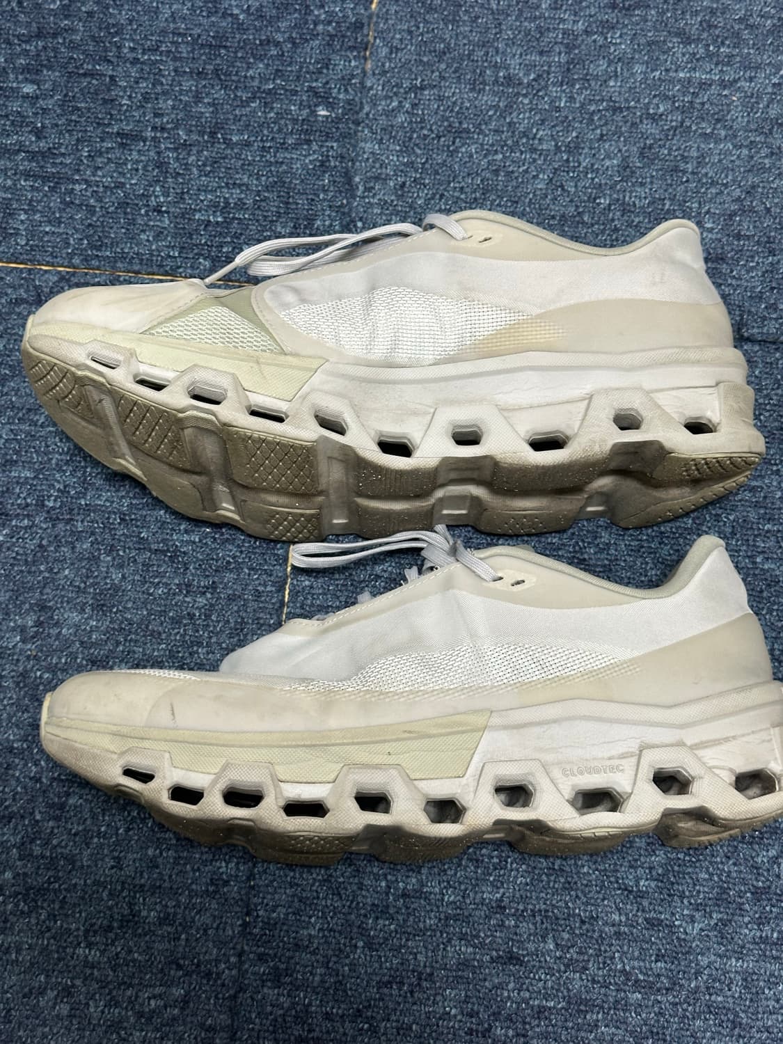 (285) 포스트아카이브팩션 온러닝 파프 온 문더스트 클라우드몬스터 상품이미지2