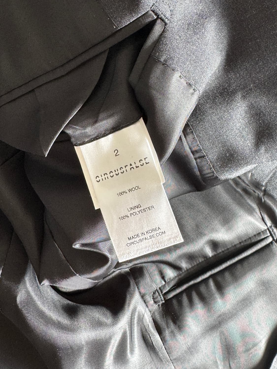 서커스폴스 노치드 투버튼 자켓 차콜 2 상품이미지4