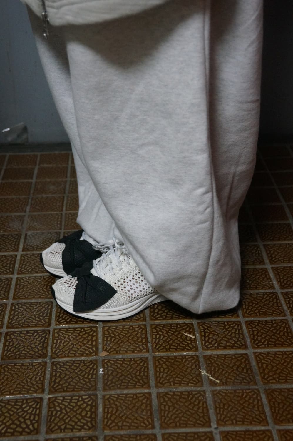 꼼데가르송 x 나이키 플라이니트 레이서 상품이미지2