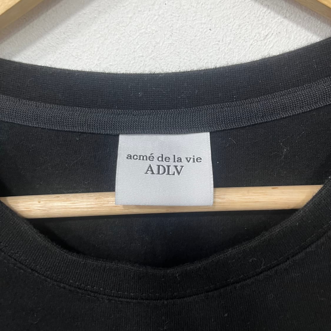 아크메드라비 반팔 상품이미지3