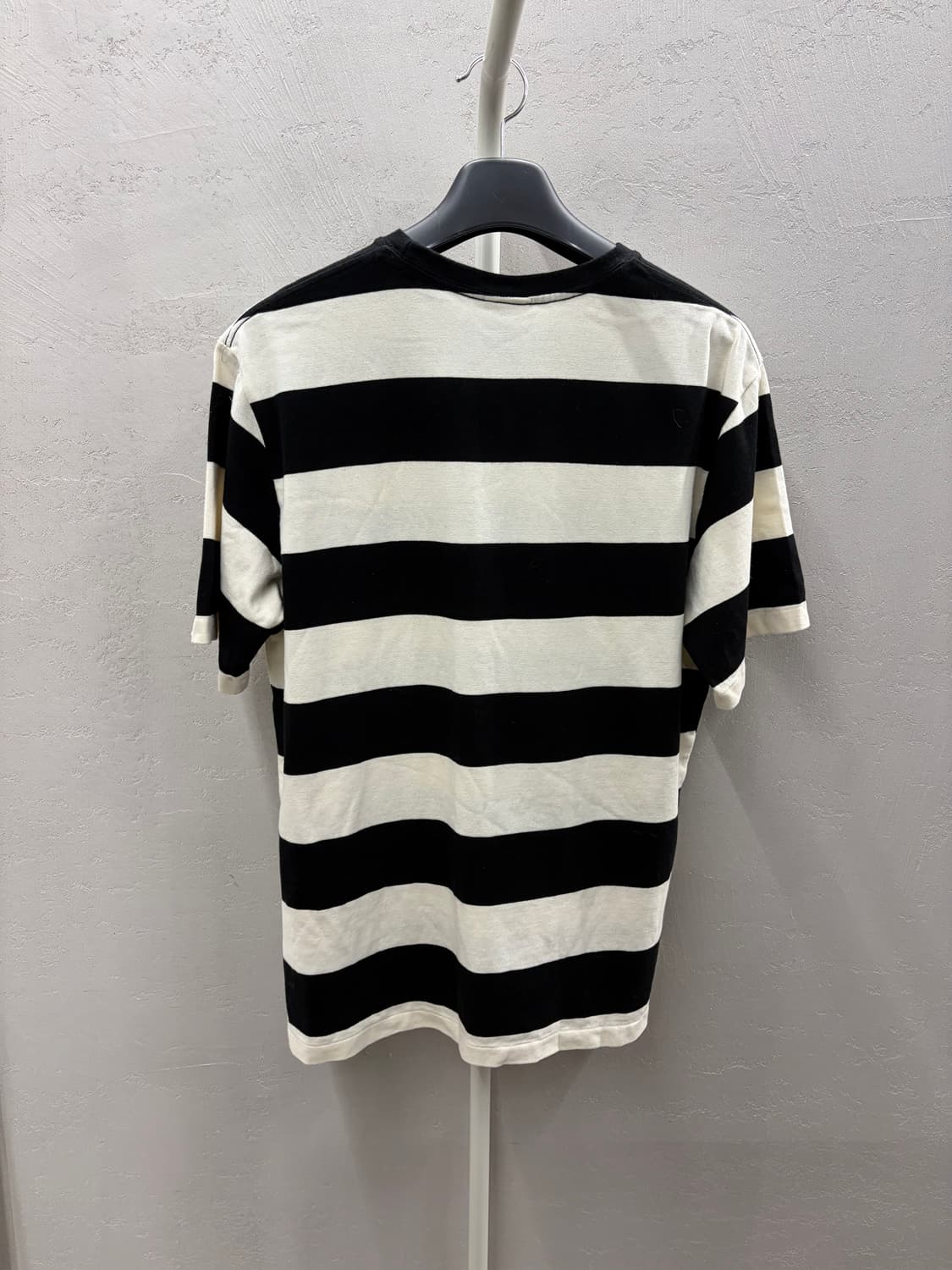 아웃스탠딩 스트라이프 티셔츠 L (블랙/화이트) 상품이미지5