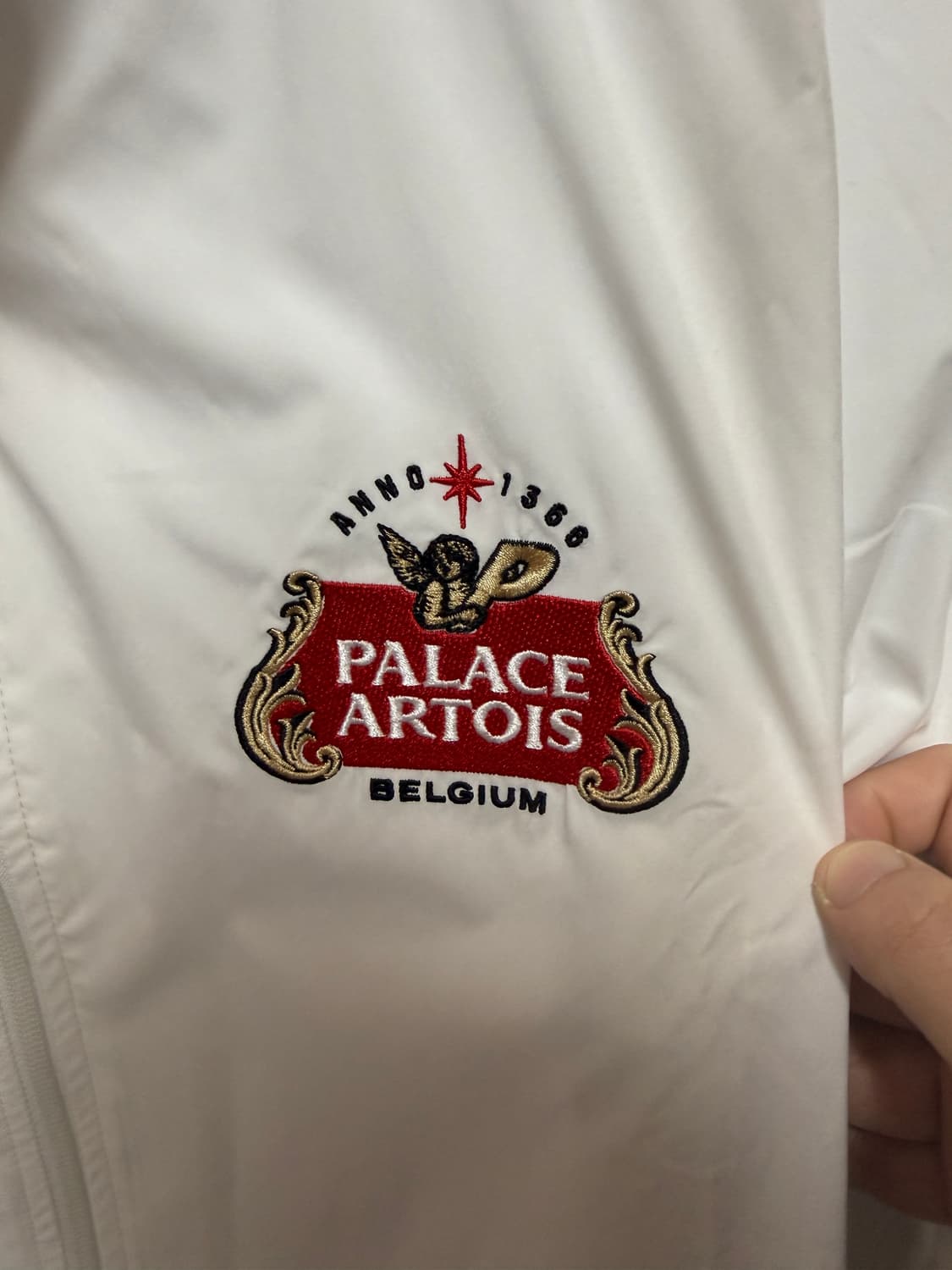 [새상품/L] 팔라스 X 스텔라 아르투아 라이트 코트 자켓 상품이미지4