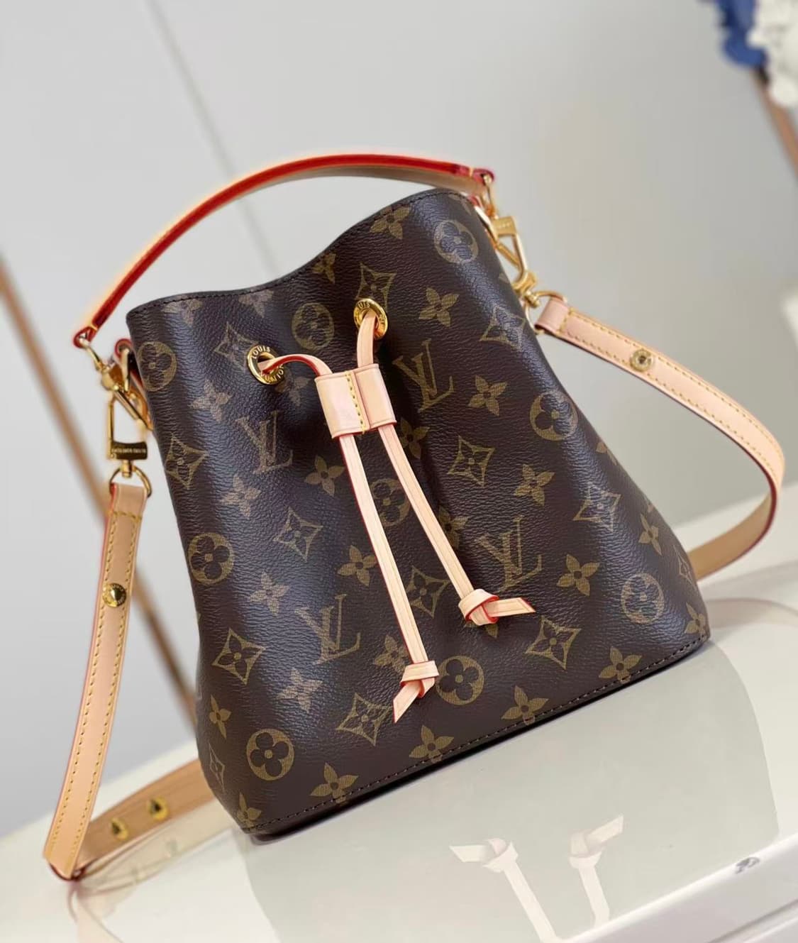 루이비통 네오노에 BB 모노그램 상품이미지2