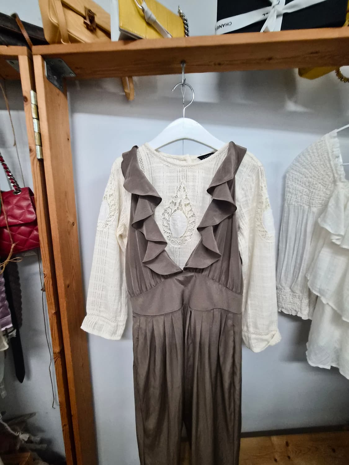 withbase 프릴 점프수트. 자라 자수레이스 상품이미지2