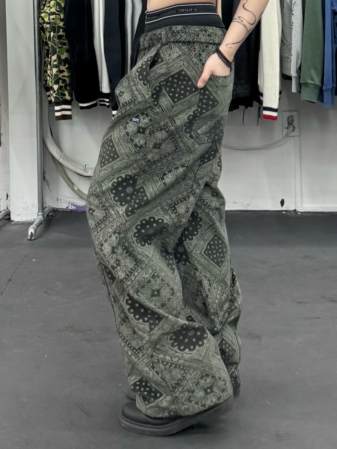 브라운브레스 페이즐리 벌룬팬츠  상품이미지3