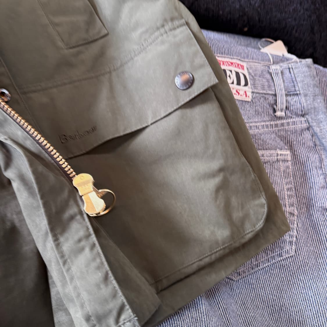 바버 25SS 오버 사이즈 논왁스 피치드 비데일 재킷 세이지 상품이미지6