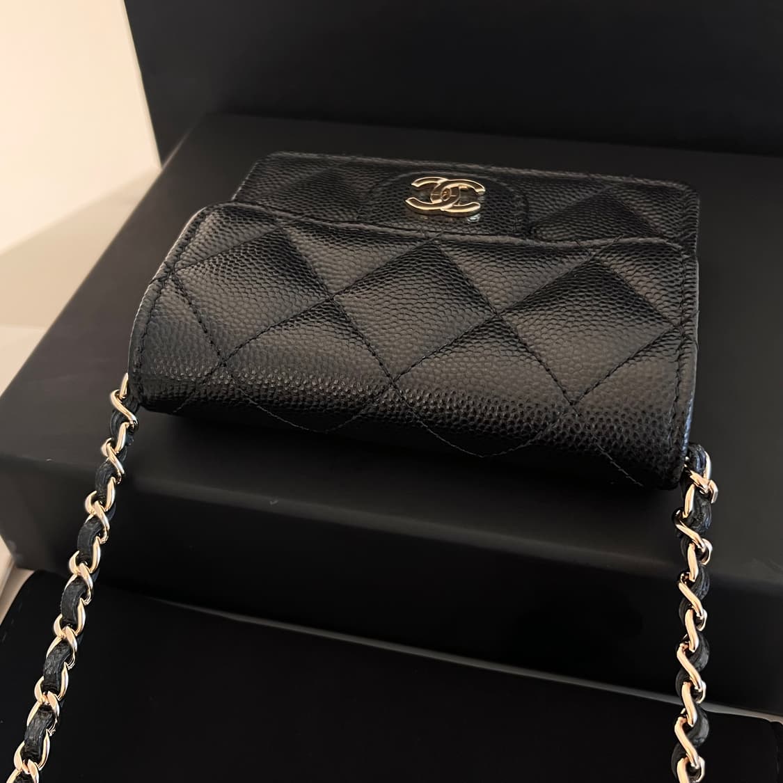 [S+급/정품] 샤넬 클래식 플랩 체인 아코디언 지갑 크로스백 가방 상품이미지5