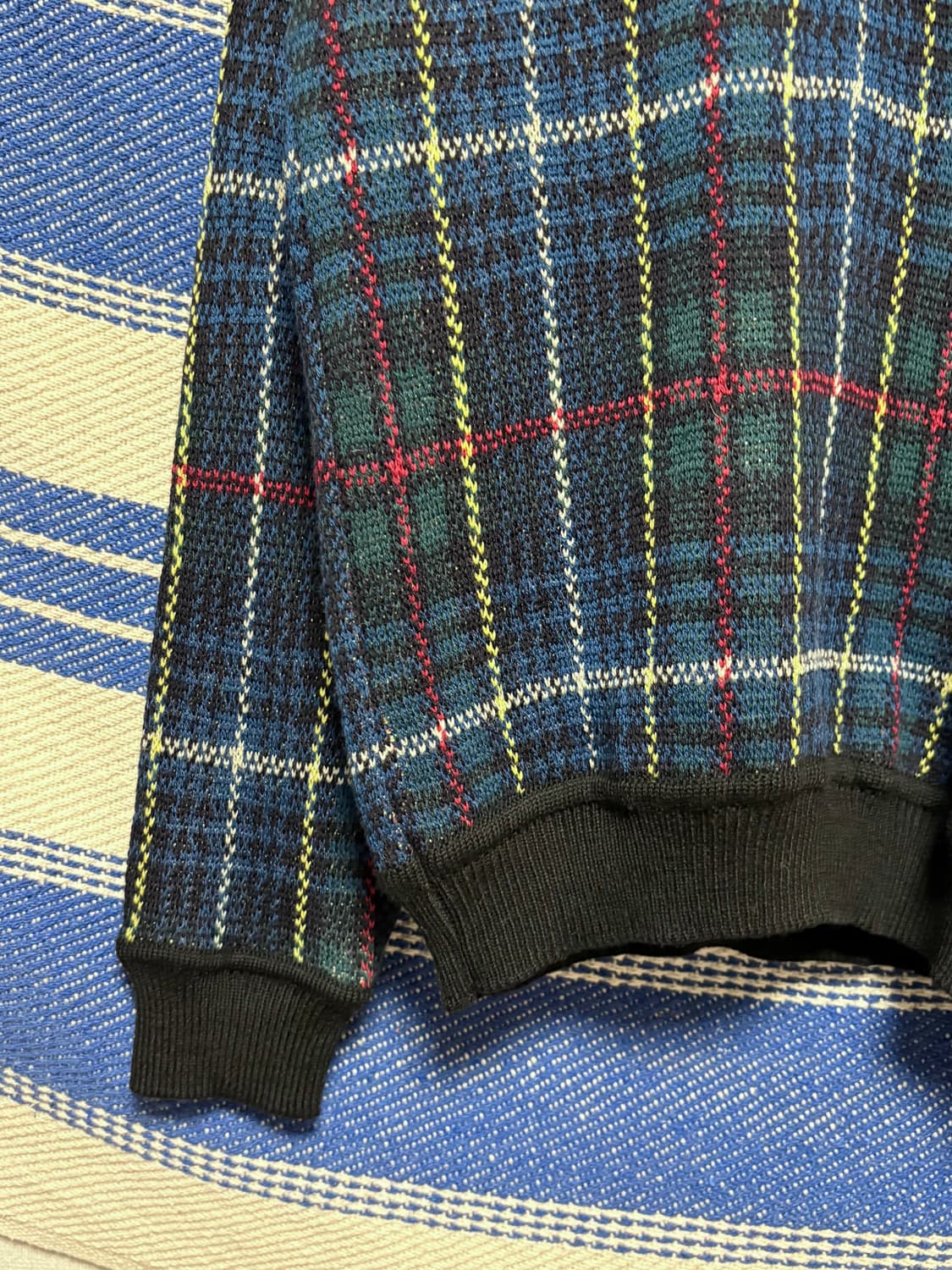 던힐 골프 울 멀티 타탄체크 니트 상품이미지4