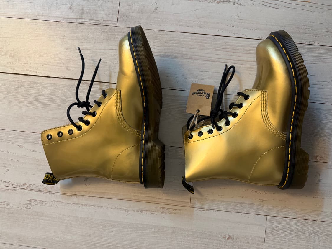 [새상품]닥터마틴 1460 Spectra Patent Gold 상품이미지6