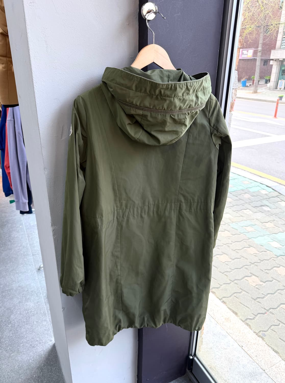 2/ 몽클레어 Neombre 와펜패치 트렌치 코트 집업 상품이미지7