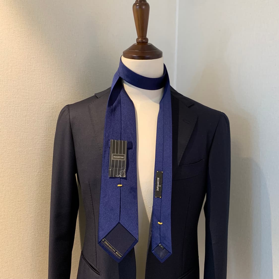 (미사용품) 에르메네질도 제냐 택 달린 미품 명품 이태리넥타이 100실크 상품이미지2