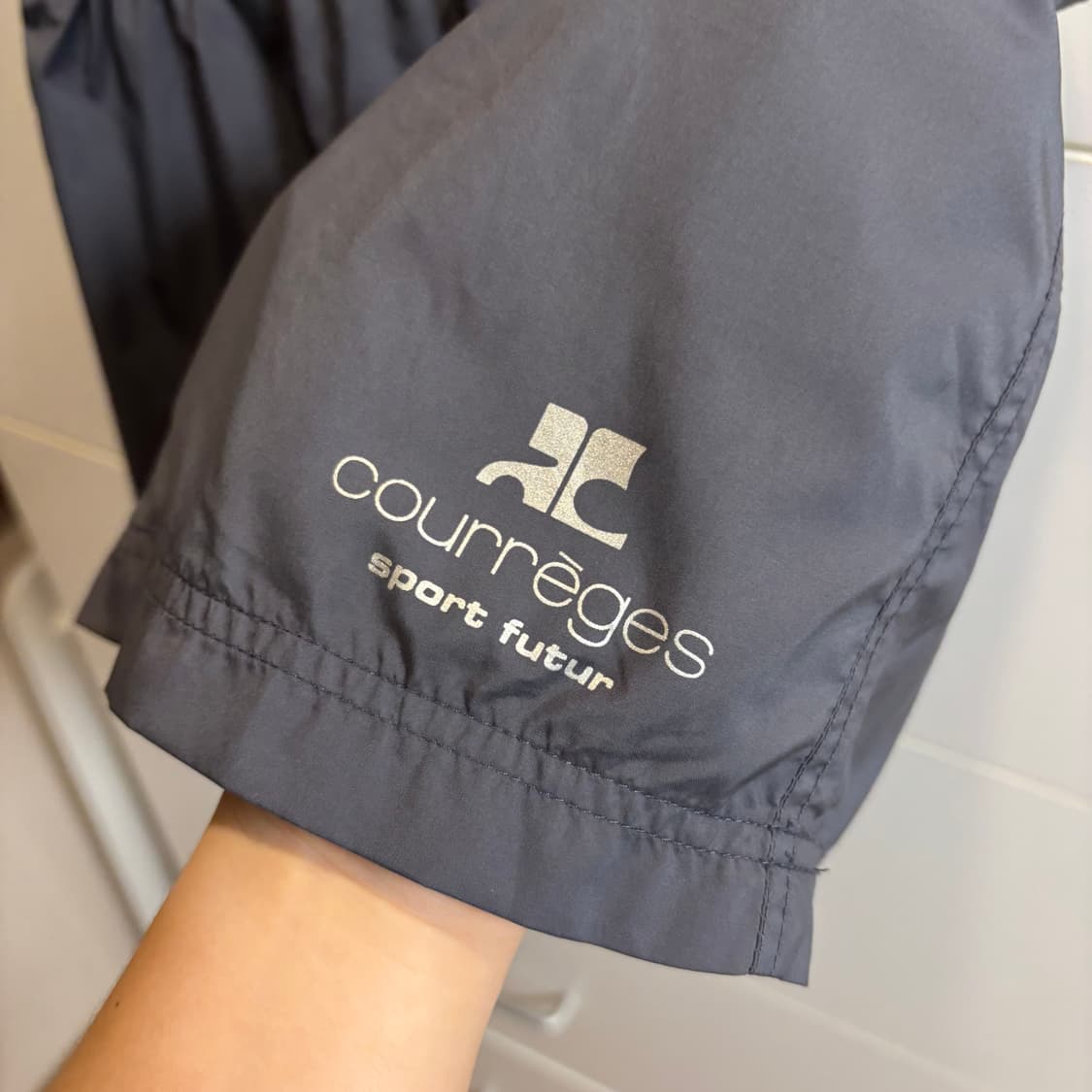 꾸레쥬(courreges) 스포츠 그레이 포켓 스커트 상품이미지2
