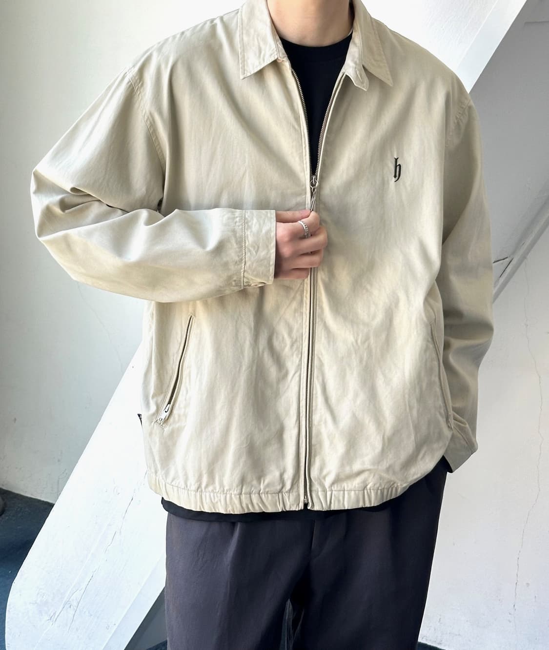 Logo point cotton loose blouson 상품이미지10