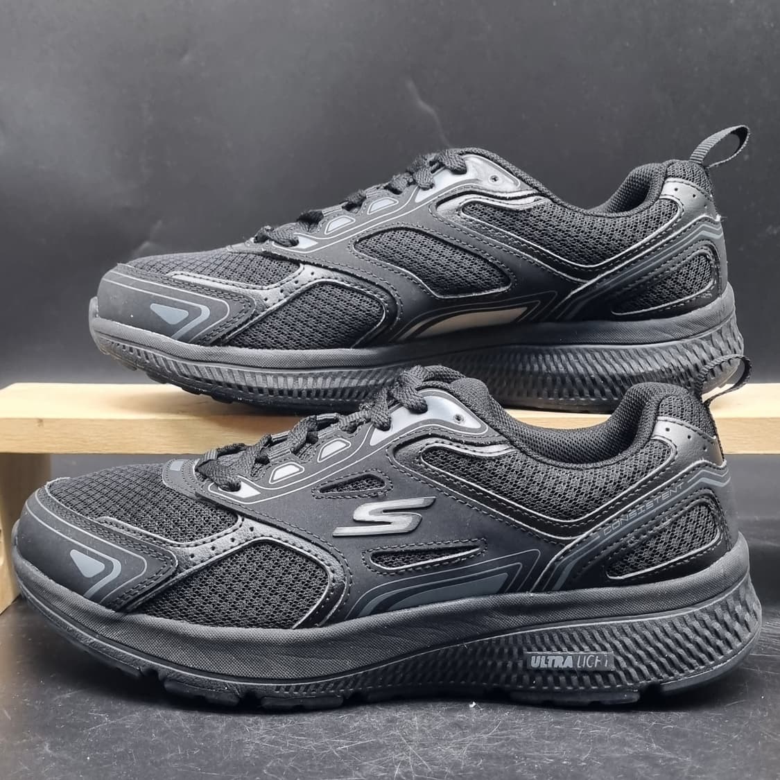 스케쳐스 고런 운동화250  상품이미지1