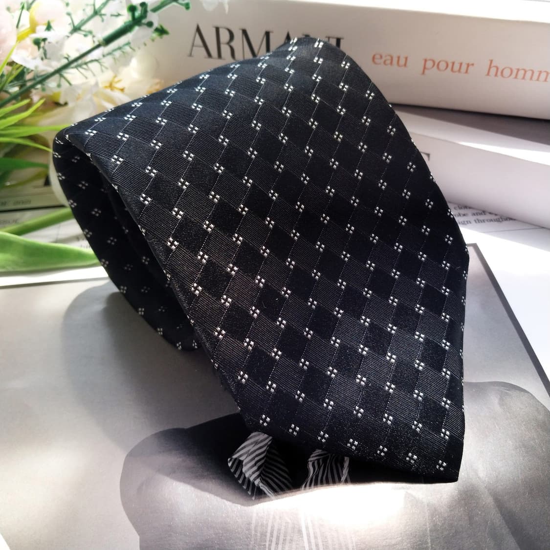 조르지오 아르마니 실크 블랙 자카드 넥타이 9.5cm A+등급 K672
 상품이미지1
