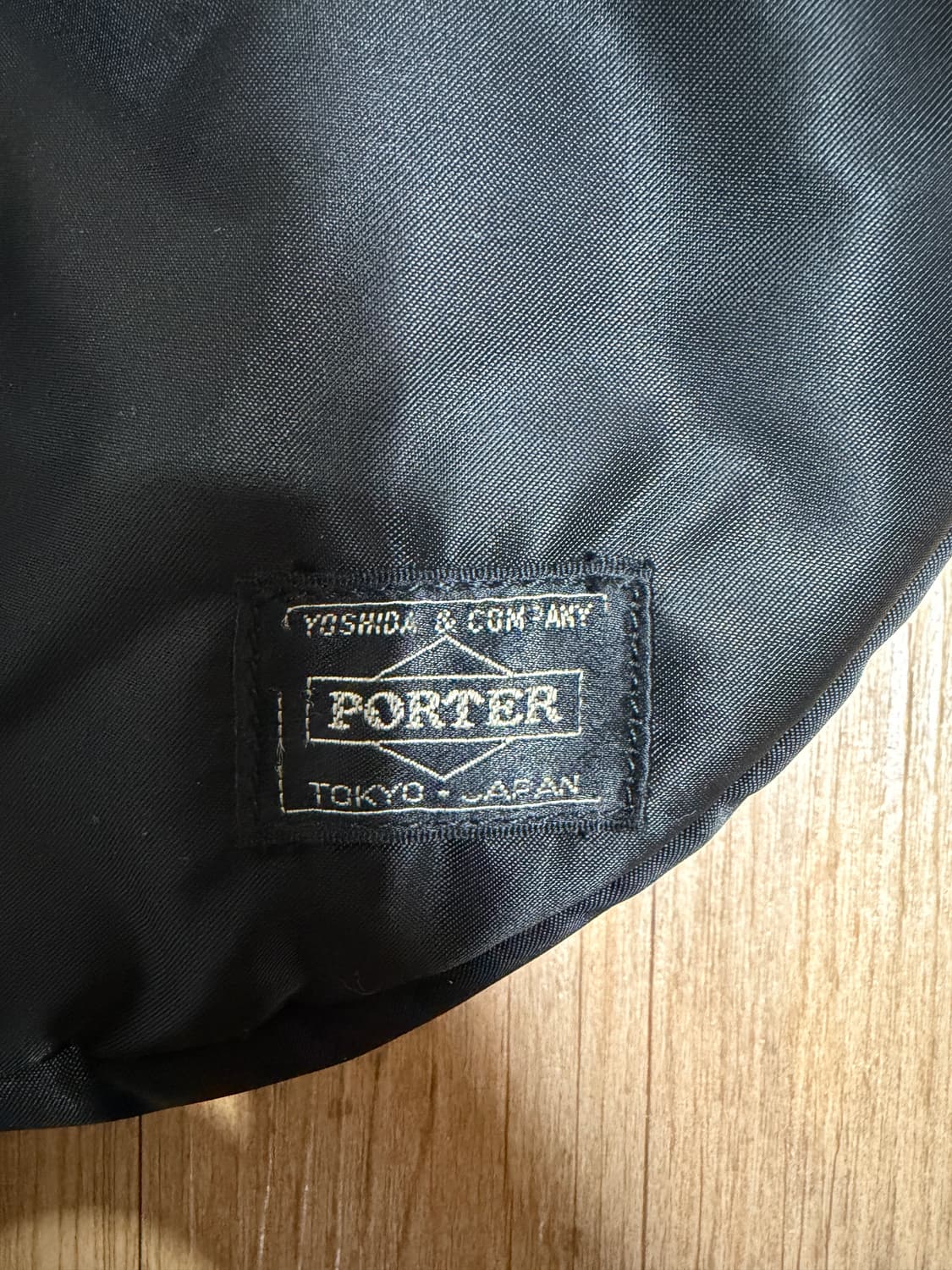 PORTER 요시다 포터 반달 숄더백 블랙 상품이미지2