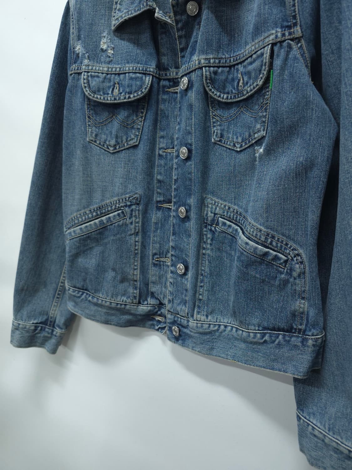 베네통 빈티지 워싱 데님 자켓(메이드인이태리,55사이즈) 상품이미지3