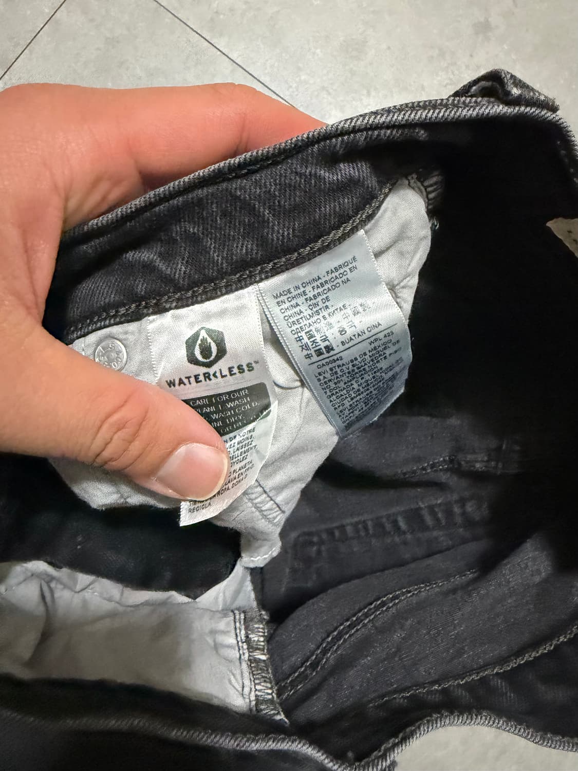 리바이스 프리미엄 부츠컷  빈티지 흑청 데님 크롭  팬츠  상품이미지5