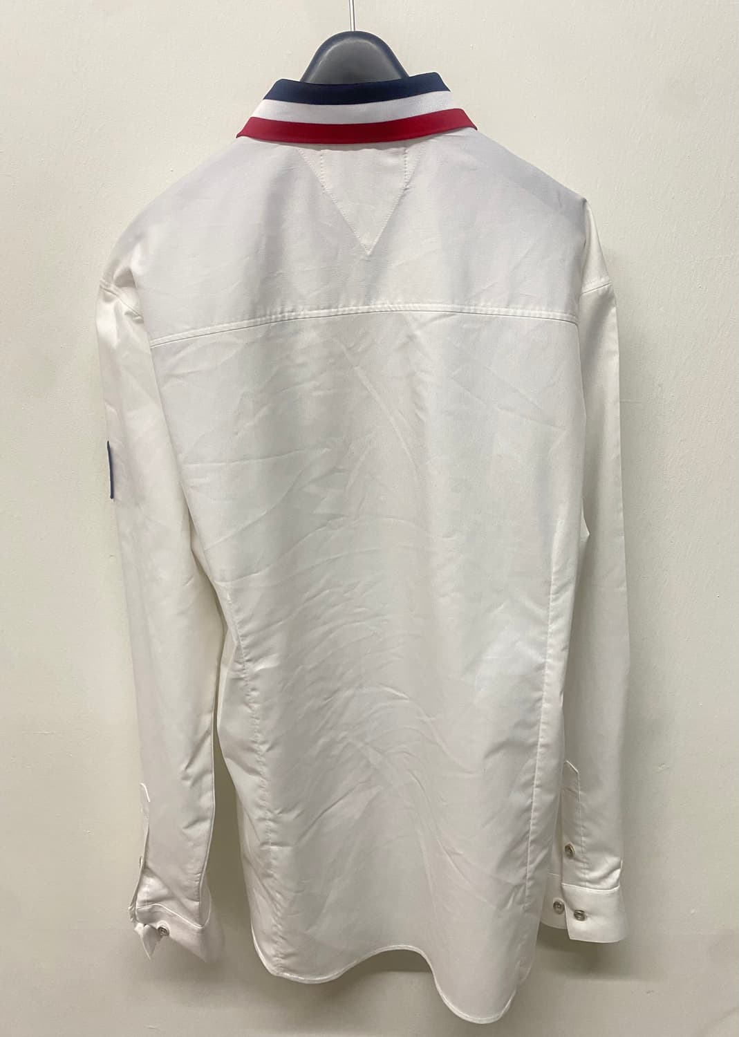 새상품 몽클레어 화이트 남성 셔츠 XL 상품이미지6