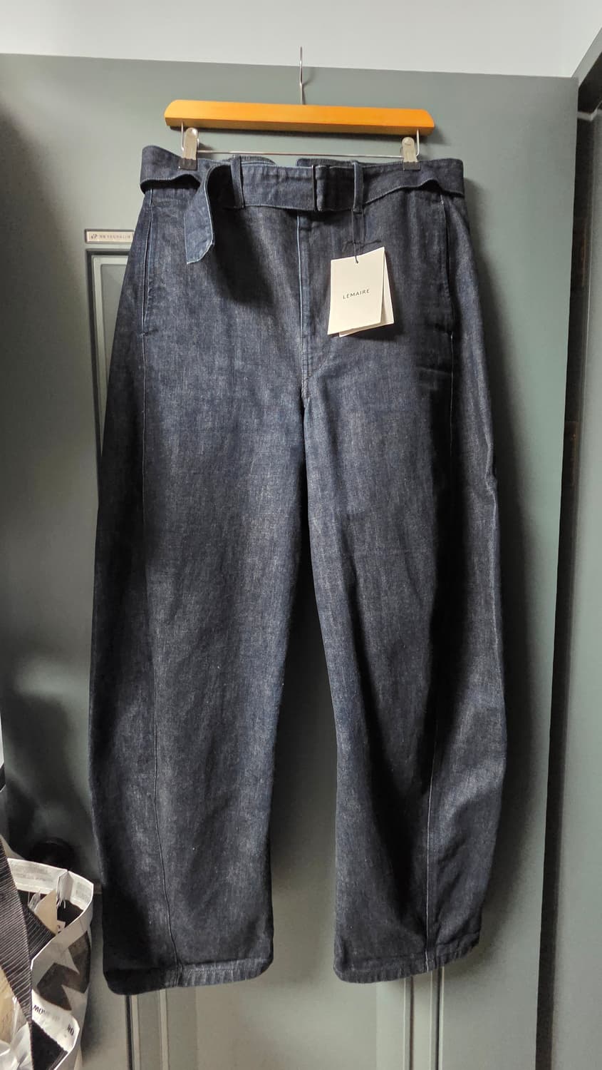 르메르 벨티드 팬츠 상품이미지1