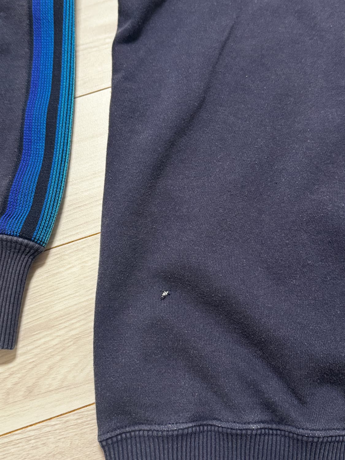 아디다스 맨투맨 L 상품이미지2