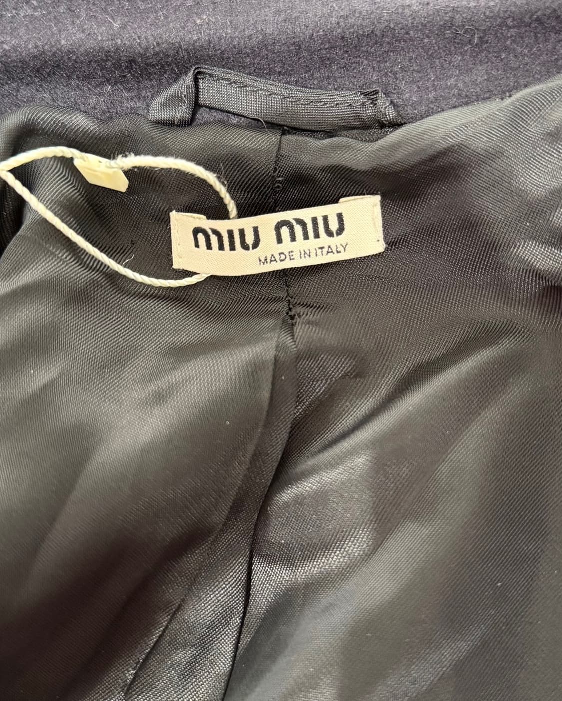 미우미우 다크네이비 더블브레스티드 크롭 피코트 상품이미지8