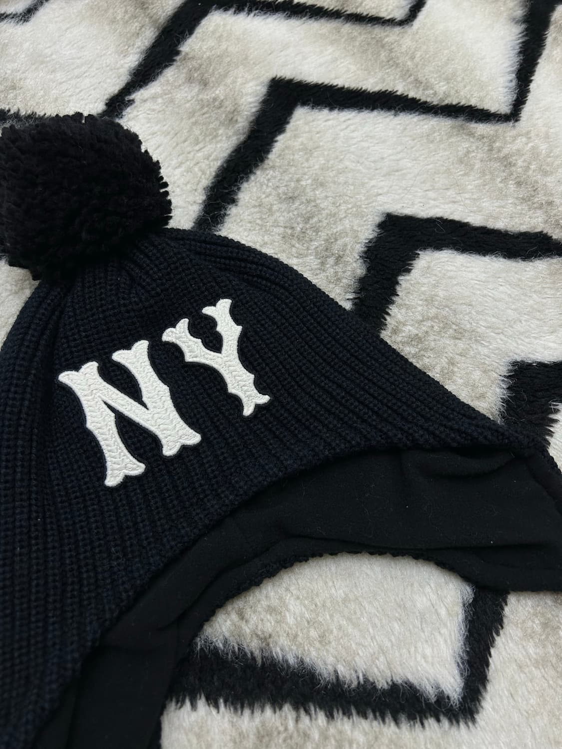 [Free]MLB 헤리티지 NY 폼폼 비니/블랙 상품이미지1