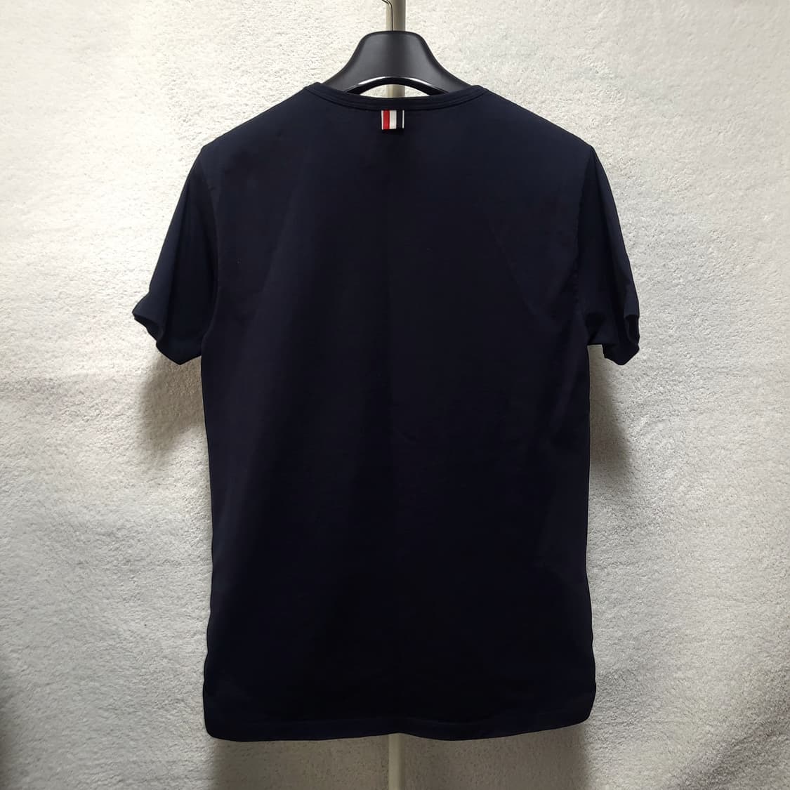 [정품] 3 / 톰브라운 포켓 반팔티  상품이미지2