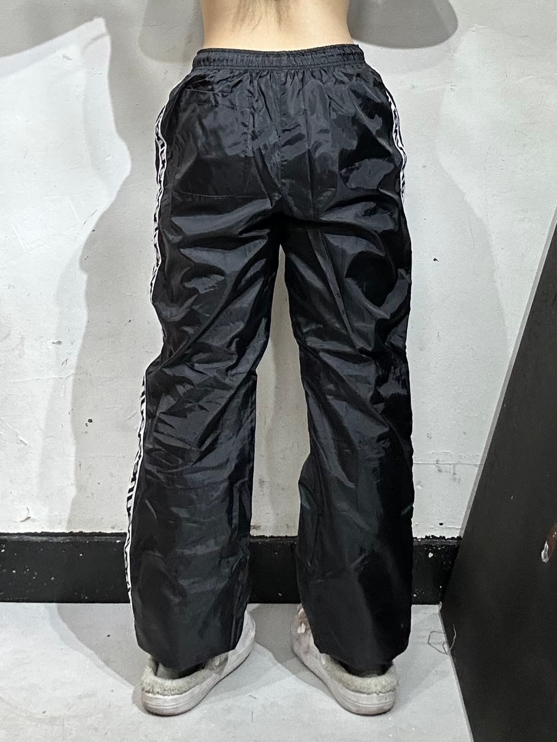 90s 일본 빈티지 블랙 와이드 사이드 라인 트랙 트레이닝 팬츠 M  상품이미지3