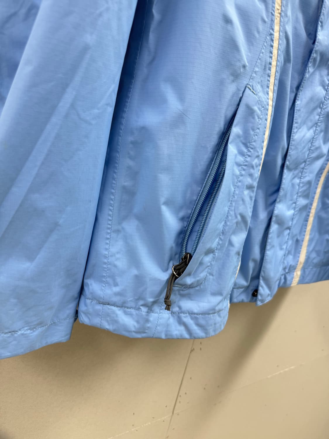 여성 XS (55) / 노스페이스 바람막이 하이벤트  상품이미지9